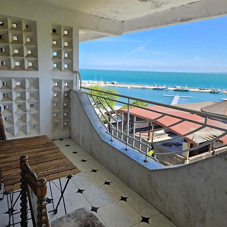 Lazur Seaview Apartment Pomorie Extérieur photo
